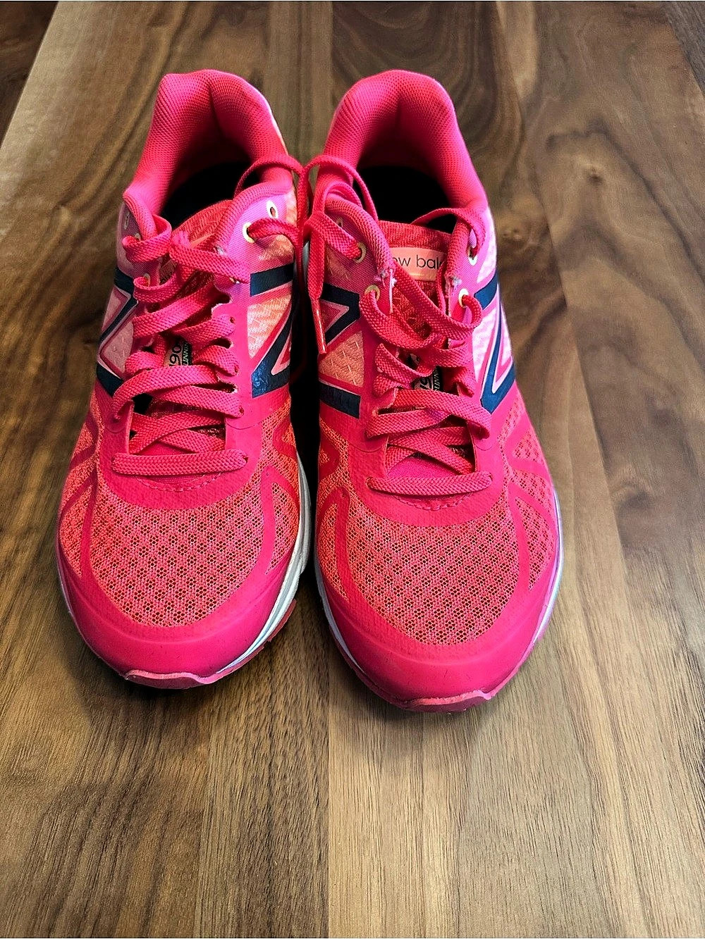 New Balance 3190v2 Pink Athletic Shoes  Women's US 6